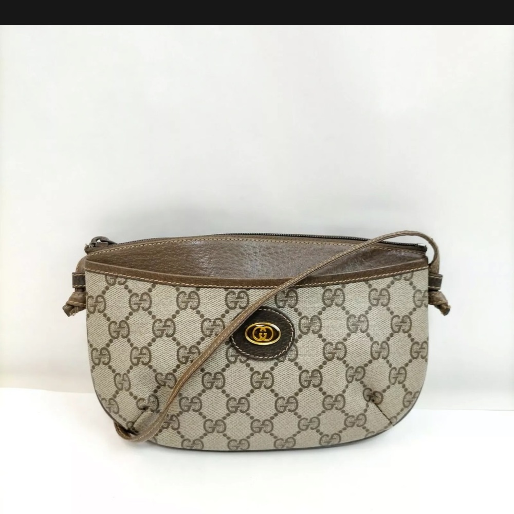 Vintage Gucci 💯 authentic shoulder bag PVC leather.
